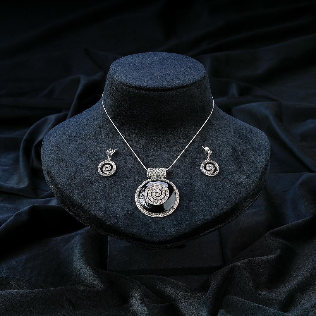 Eclipse Spiral Jewelry Set