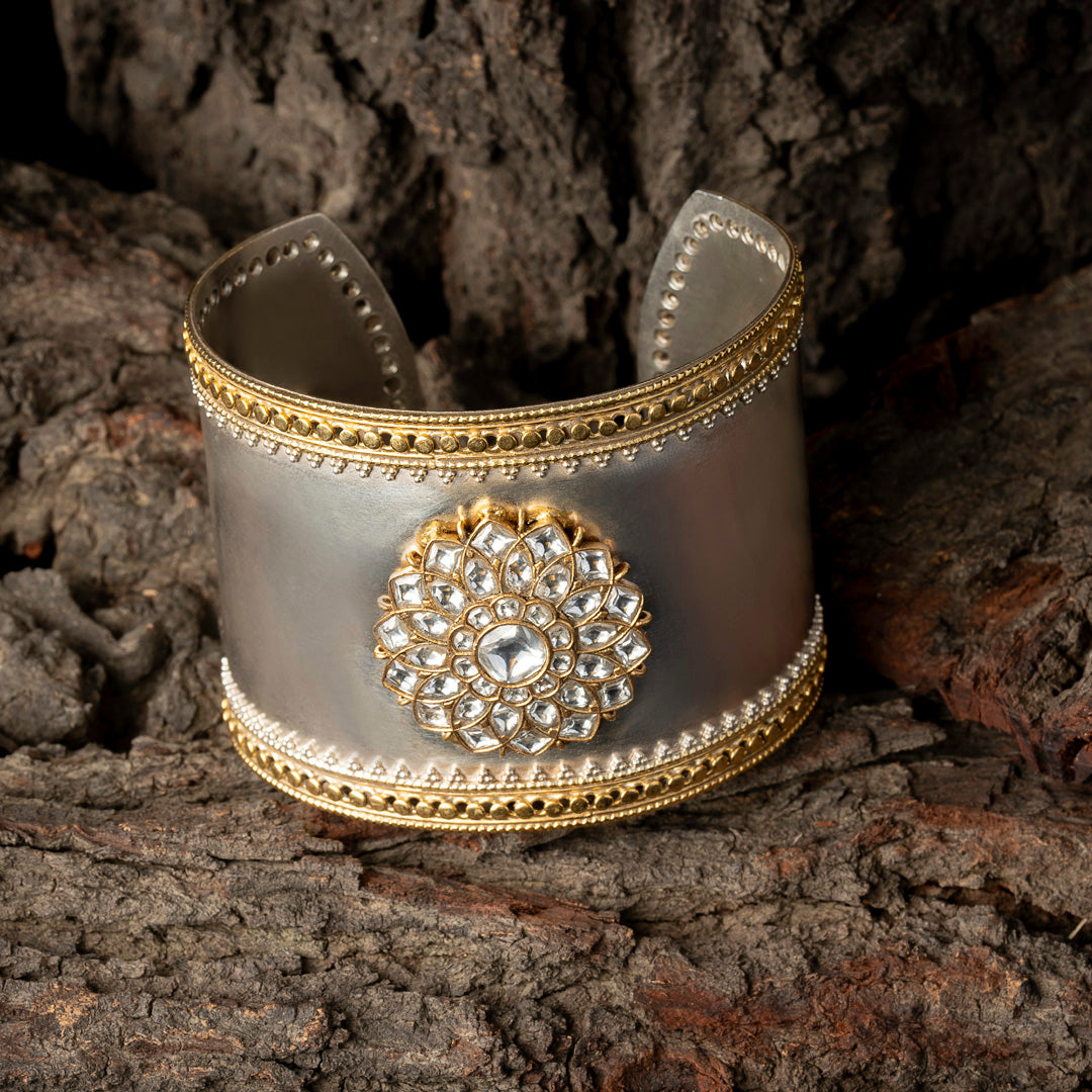 Dual tonned Mossonite Cuff